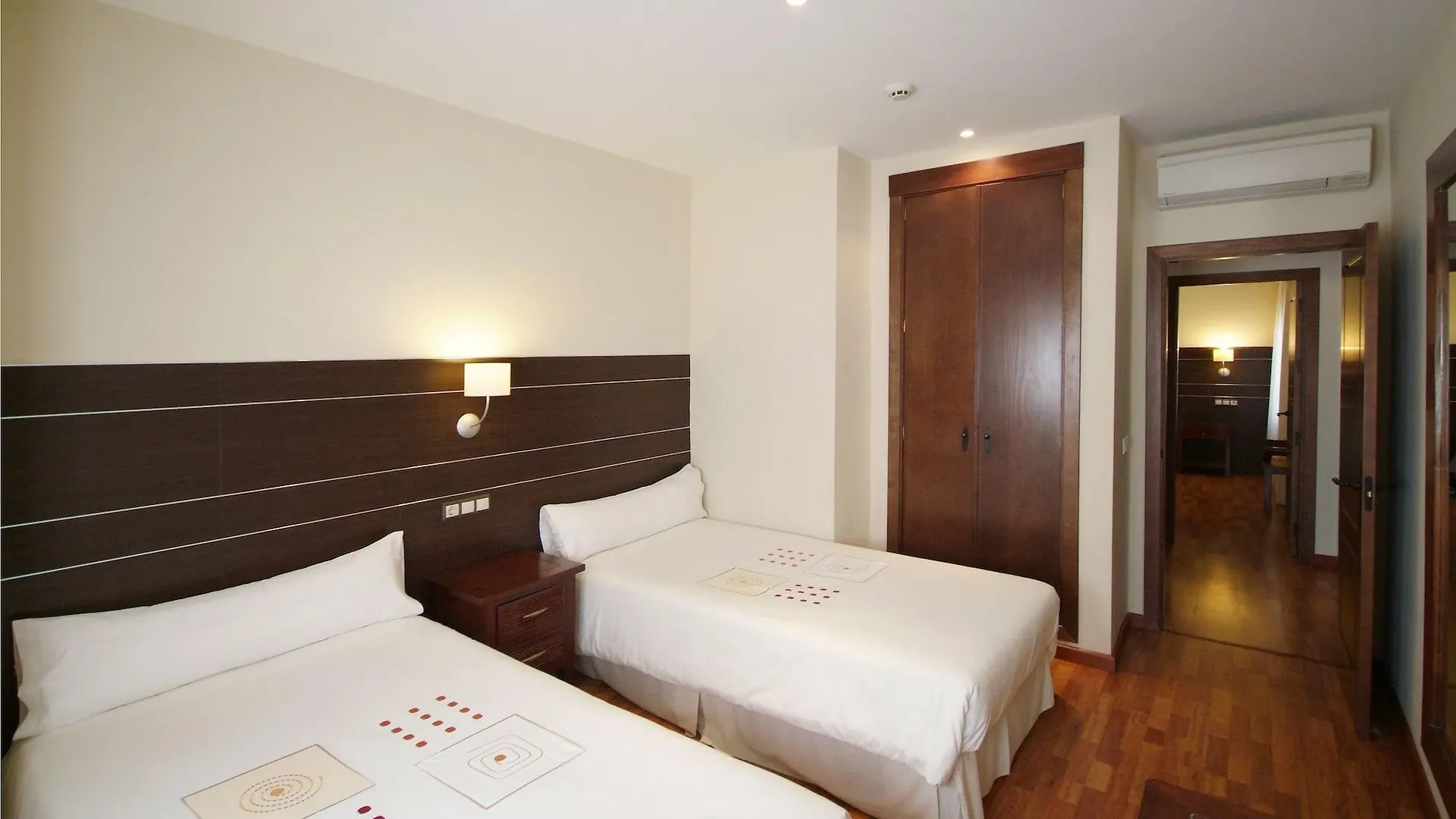 شقة Apartamentos أرذاليس